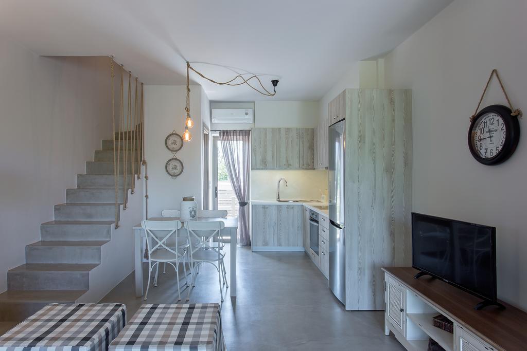 Evais Boutique Houses & Luxury Suites Karystos  Exterior foto